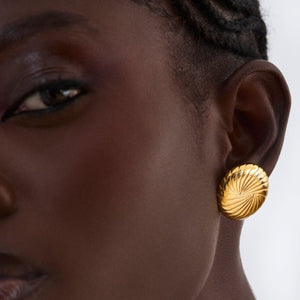 Sisi brass gold plated earrings.